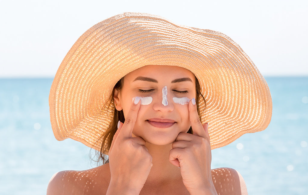 Les 4 Sérums DERMI Indispensables pour une Peau Éclatante : Guide Complet, Bienfaits &amp; Routine 2025