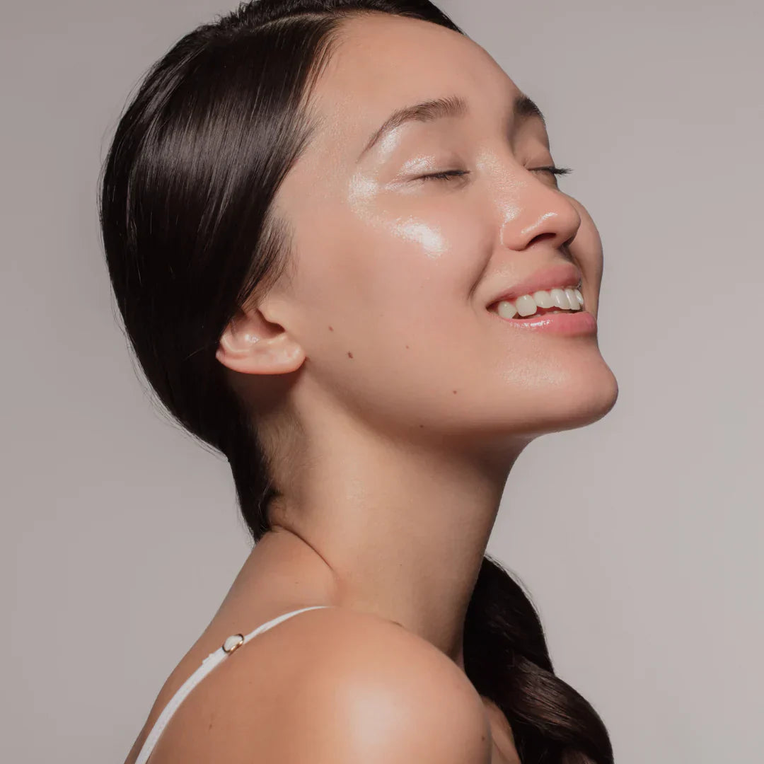 Peaux sensibles : comment choisir des soins doux et efficaces chez DERMI